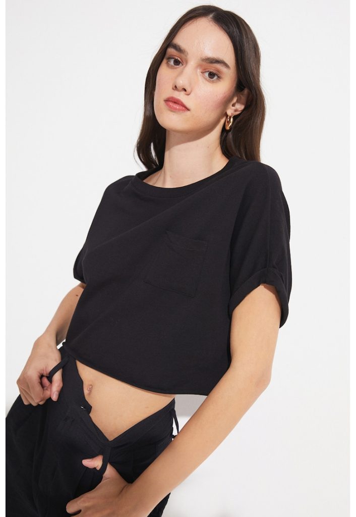 Tricou crop supradimensionat-FEMEI/IMBRACAMINTE/Tricouri si maiouri-IMBRACAMINTE/Tricouri si maiouri