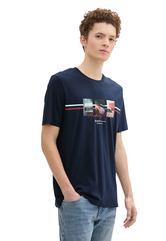 Tricou cu decolteu la baza gatului si imprimeu foto-BARBATI/IMBRACAMINTE/Tricouri si maiouri-IMBRACAMINTE/Tricouri si maiouri