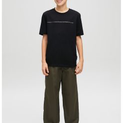 Tricou cu decolteu la baza gatului si logo discret-BAIETI/IMBRACAMINTE/Tricouri si maiouri-IMBRACAMINTE/Tricouri si maiouri