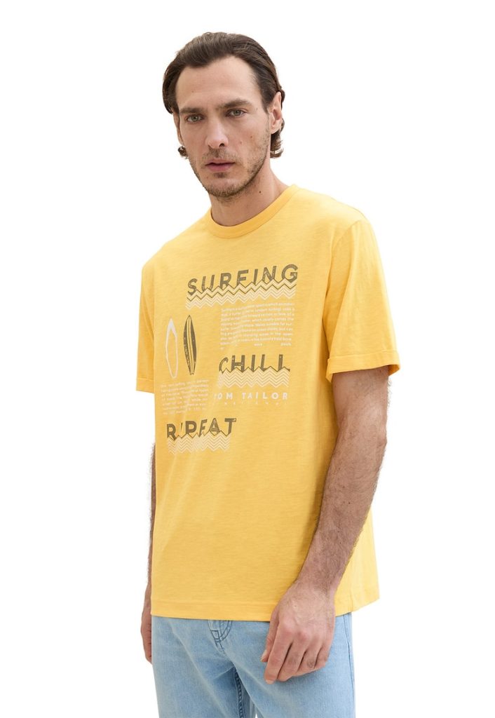 Tricou cu decolteu la baza gatului si text-BARBATI/IMBRACAMINTE/Tricouri si maiouri-IMBRACAMINTE/Tricouri si maiouri