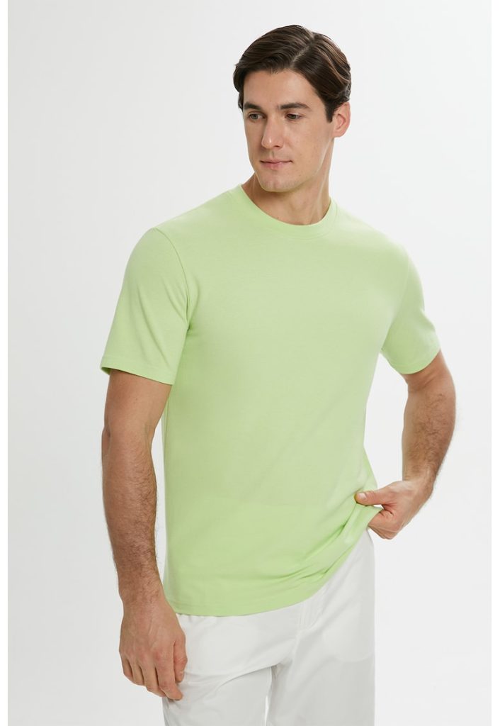 Tricou cu decolteu la baza gatului uni-BARBATI/IMBRACAMINTE/Tricouri si maiouri-IMBRACAMINTE/Tricouri si maiouri