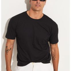 Tricou cu decolteu rotund-BARBATI/IMBRACAMINTE/Tricouri si maiouri-IMBRACAMINTE/Tricouri si maiouri