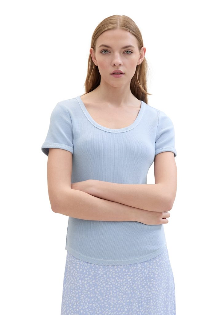 Tricou cu decolteu rotund-FEMEI/IMBRACAMINTE/Tricouri si maiouri-IMBRACAMINTE/Tricouri si maiouri