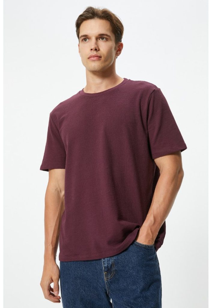 Tricou de bumbac cu decolteu la baza gatului-BARBATI/IMBRACAMINTE/Tricouri si maiouri-IMBRACAMINTE/Tricouri si maiouri