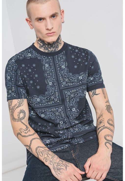 Tricou de bumbac cu imprimeu si decolteu la baza gatului-BARBATI/IMBRACAMINTE/Tricouri si maiouri-IMBRACAMINTE/Tricouri si maiouri