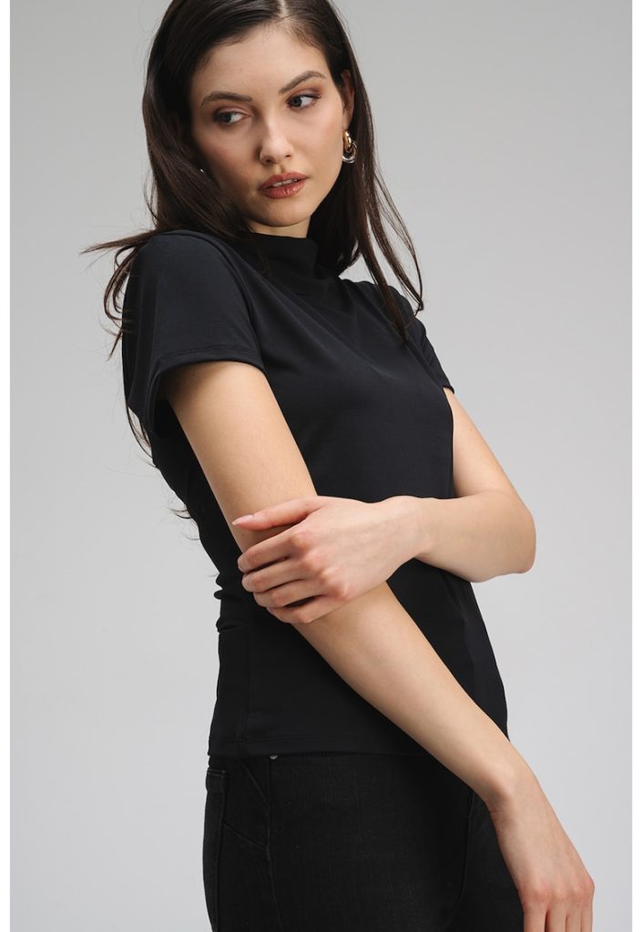 Tricou decolteu cu model piele de reptila Madison-FEMEI/IMBRACAMINTE/Tricouri si maiouri-IMBRACAMINTE/Tricouri si maiouri
