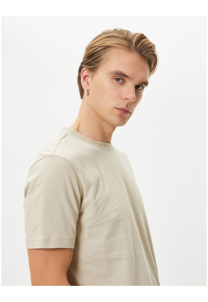 Tricou din bumbac cu decolteu la baza gatului-BARBATI/IMBRACAMINTE/Tricouri si maiouri-IMBRACAMINTE/Tricouri si maiouri