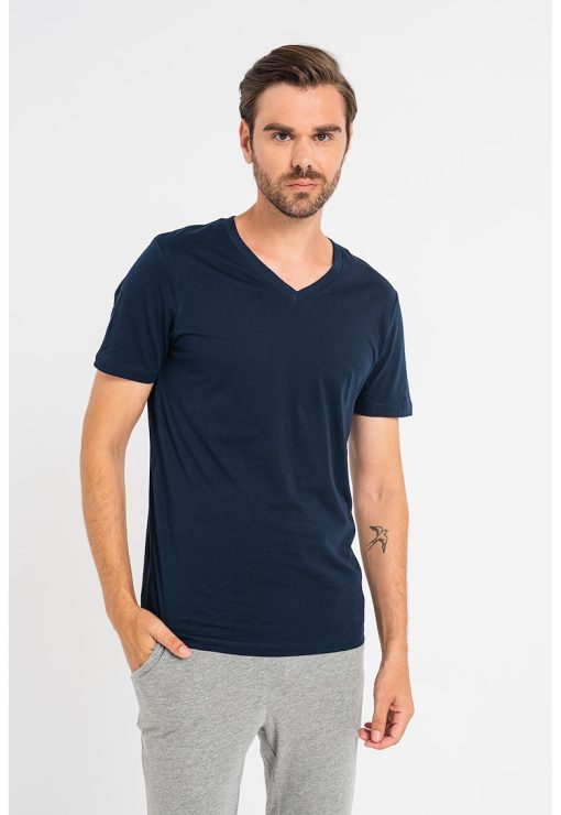 Tricou din bumbac organic cu decolteu in V-BARBATI/IMBRACAMINTE/Tricouri si maiouri-IMBRACAMINTE/Tricouri si maiouri