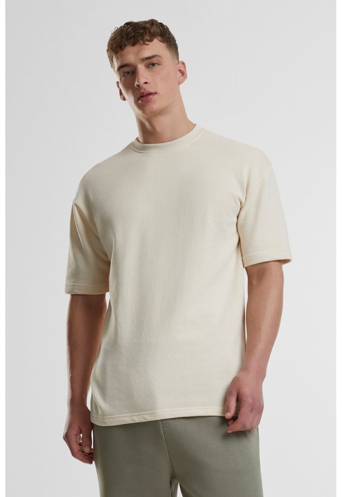 Tricou lejer cu model uni-BARBATI/IMBRACAMINTE/Tricouri si maiouri-IMBRACAMINTE/Tricouri si maiouri