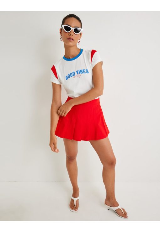 Tricou regular fit cu imprimeu text-FEMEI/IMBRACAMINTE/Tricouri si maiouri-IMBRACAMINTE/Tricouri si maiouri