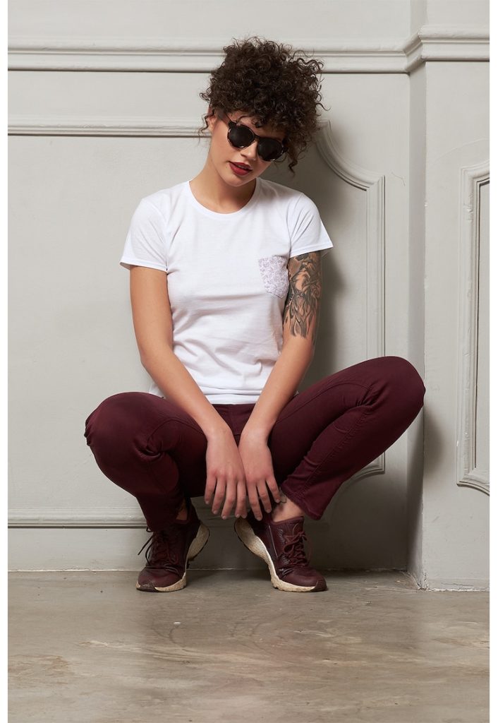Tricou slim fit cu buzunar pe piept-FEMEI/IMBRACAMINTE/Tricouri si maiouri-IMBRACAMINTE/Tricouri si maiouri