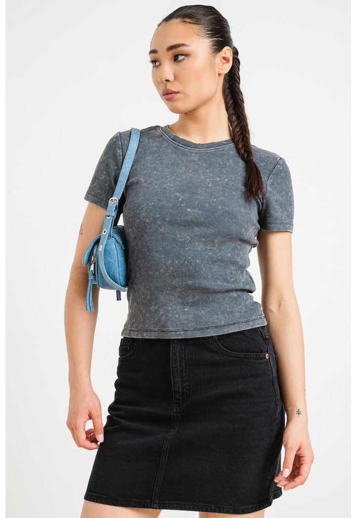 Tricou striat cu decolteu rotund-FEMEI/IMBRACAMINTE/Tricouri si maiouri-IMBRACAMINTE/Tricouri si maiouri
