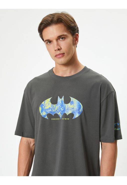 Tricou supradimensionat cu imprimeu cu Batman-BARBATI/IMBRACAMINTE/Tricouri si maiouri-IMBRACAMINTE/Tricouri si maiouri