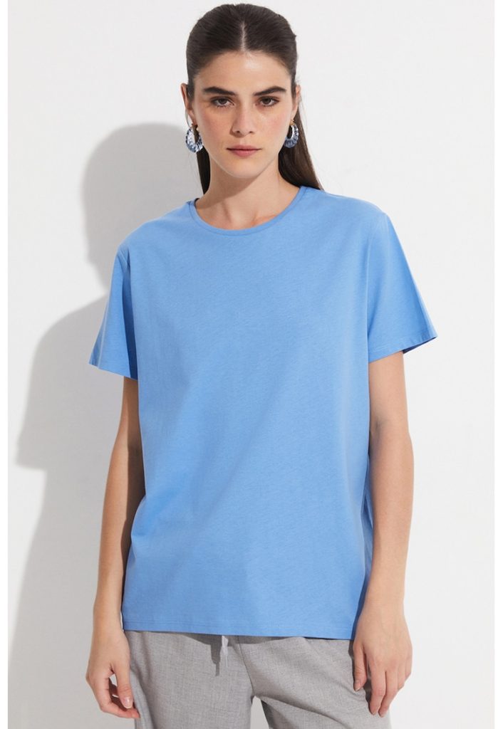 Tricou uni cu decolteu la baza gatului-FEMEI/IMBRACAMINTE/Tricouri si maiouri-IMBRACAMINTE/Tricouri si maiouri