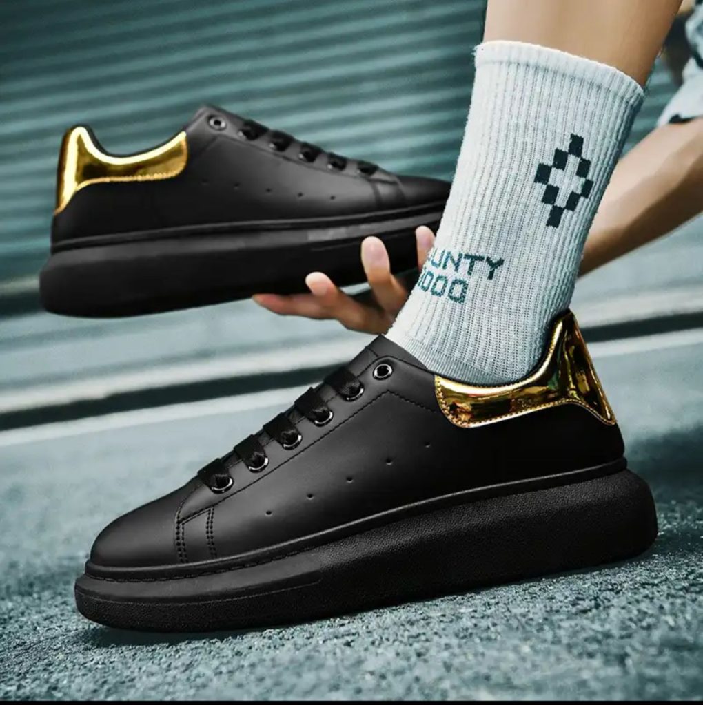 Adidasi barbati casual negri cu auriu VIP ZR 777  T7-3-Incaltaminte > Adidasi barbati