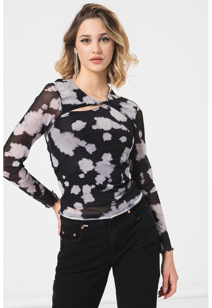 Bluza cu imprimeu abstract si decupaj-FEMEI/IMBRACAMINTE/Bluze-IMBRACAMINTE/Bluze