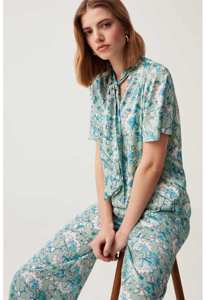 Bluza cu imprimeu floral si funda din panglici-FEMEI/IMBRACAMINTE/Bluze-IMBRACAMINTE/Bluze
