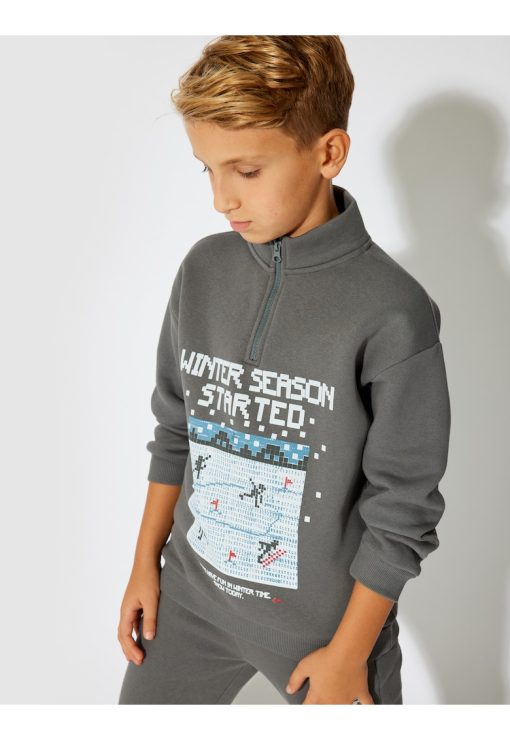 Bluza de trening cu imprimeu si maneci cazute-BAIETI/IMBRACAMINTE/Bluze-IMBRACAMINTE/Bluze