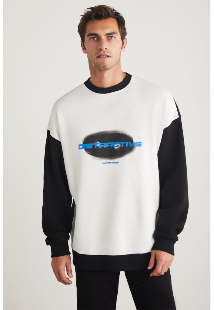 Bluza de trening din bumbac cu model text-BARBATI/IMBRACAMINTE/Hanorace-IMBRACAMINTE/Hanorace