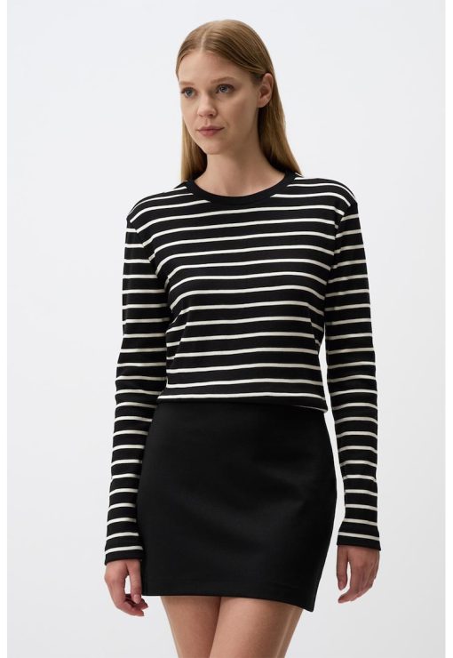 Bluza in dungi-FEMEI/IMBRACAMINTE/Bluze-IMBRACAMINTE/Bluze