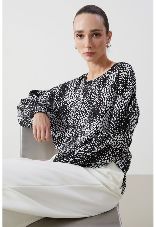 Bluza lejera-FEMEI/IMBRACAMINTE/Bluze-IMBRACAMINTE/Bluze