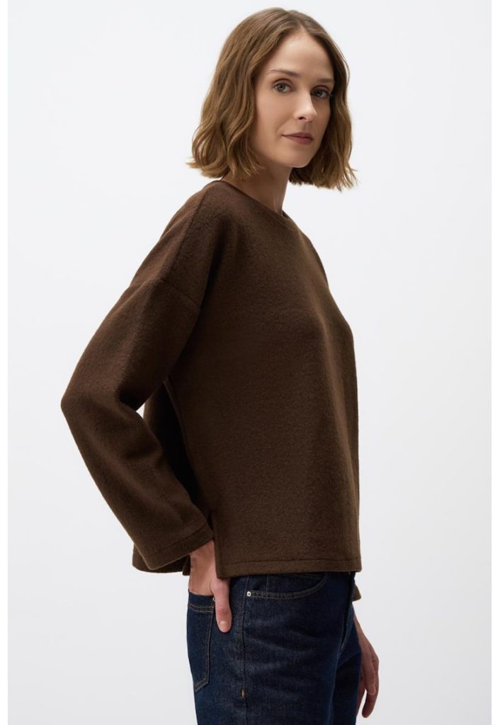 Bluza lejera cu model uni-FEMEI/IMBRACAMINTE/Bluze-IMBRACAMINTE/Bluze