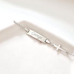 Bratara bebe - Placuta cu nume - Simbol cruciulita si lantisor - Argint 925 Rodiat-Landing Page Categorii >> Bebe si Botez >> Bratari bebe Argint >> Promoții >> Noutati