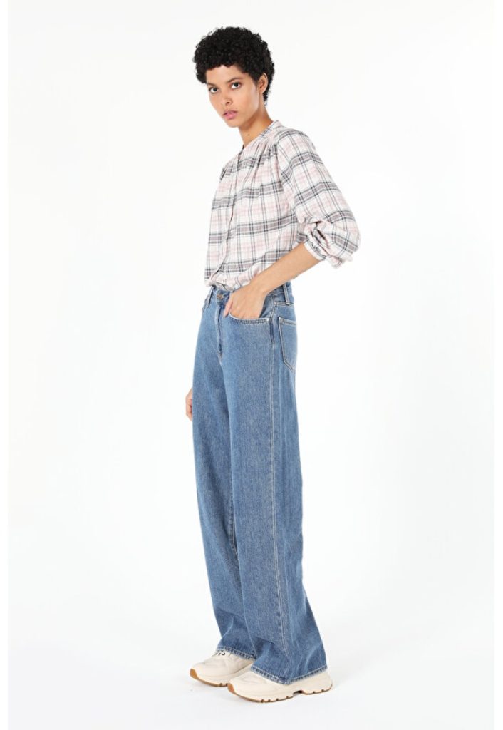 Camasa Cu Maneca Lunga De Dama Roz Regular Fit-FEMEI/IMBRACAMINTE/Camasi-IMBRACAMINTE/Camasi