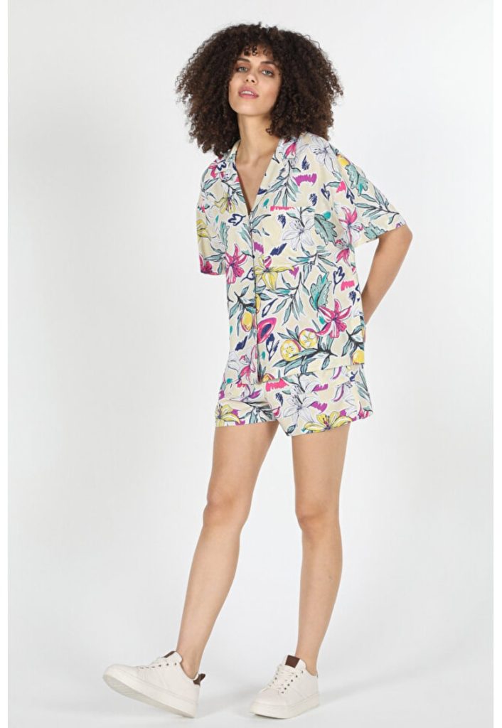 Camasa Cu Maneca Scurta De Dama Multicolor Regular Fit-FEMEI/IMBRACAMINTE/Camasi-IMBRACAMINTE/Camasi