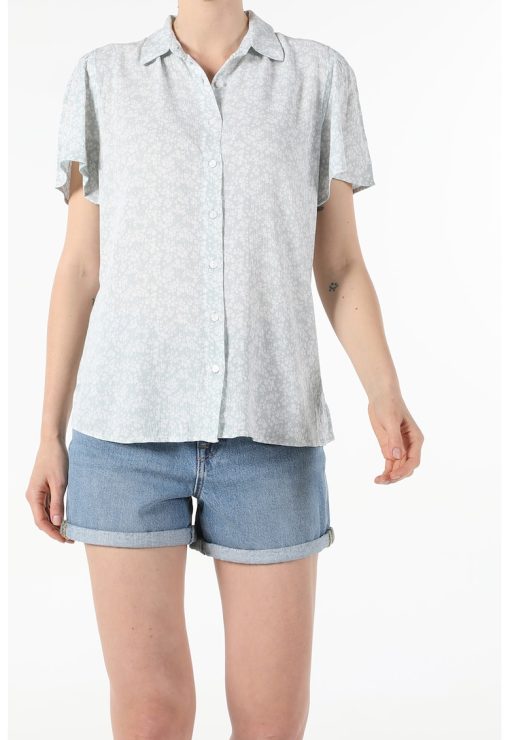 Camasa cu maneci scurte si model floral-FEMEI/IMBRACAMINTE/Camasi-IMBRACAMINTE/Camasi