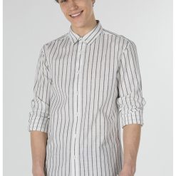 Camasa slim fit in dungi-BARBATI/IMBRACAMINTE/Camasi-IMBRACAMINTE/Camasi
