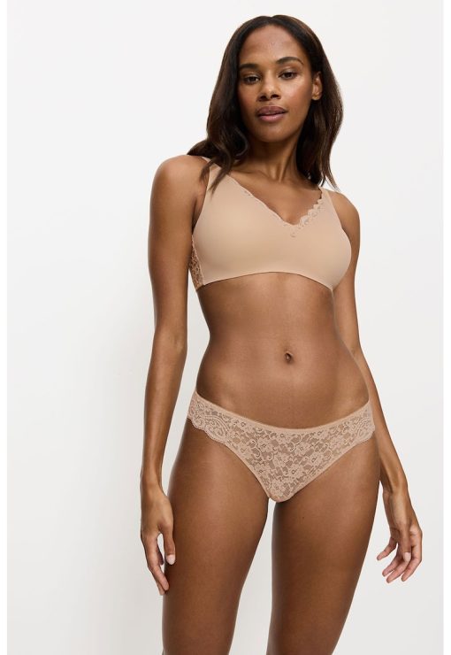 Chiloti tanga cu segment din dantela Amourette-FEMEI/IMBRACAMINTE/Lenjerie intima-IMBRACAMINTE/Lenjerie intima
