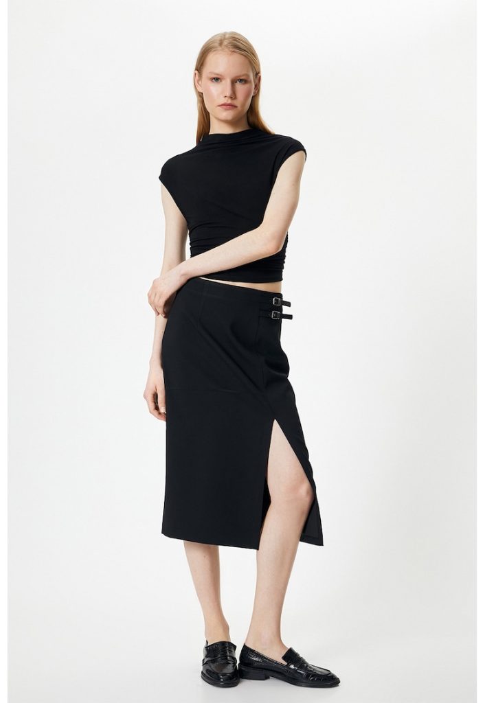 Fusta midi cu slit lateral-FEMEI/IMBRACAMINTE/Fuste-IMBRACAMINTE/Fuste