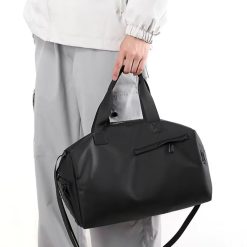 Gri-Femei-Genti dama