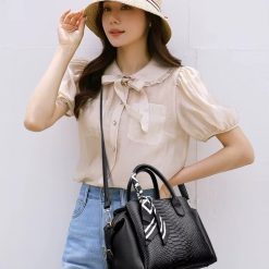 Mov-Femei-Genti dama