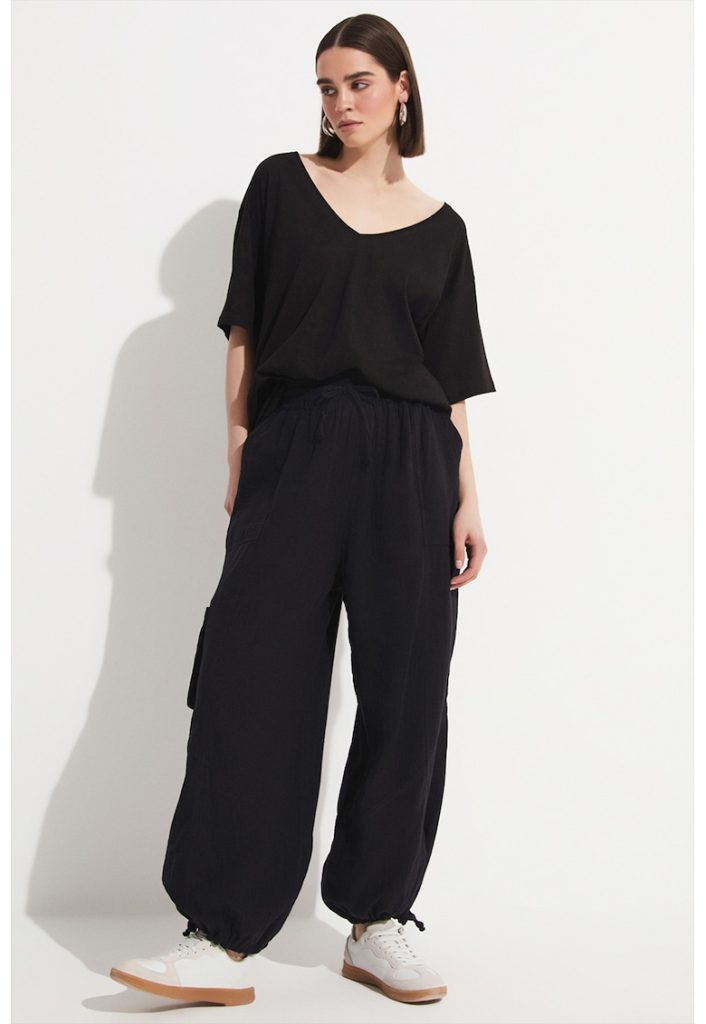 Pantaloni cargo relaxed fit-FEMEI/IMBRACAMINTE/Pantaloni si colanti-IMBRACAMINTE/Pantaloni si colanti