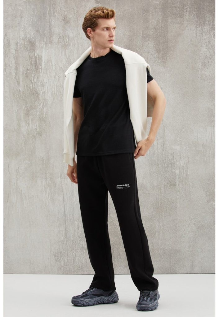 Pantaloni de trening din bumbac cu snur in talie-BARBATI/IMBRACAMINTE/Pantaloni si colanti-IMBRACAMINTE/Pantaloni si colanti