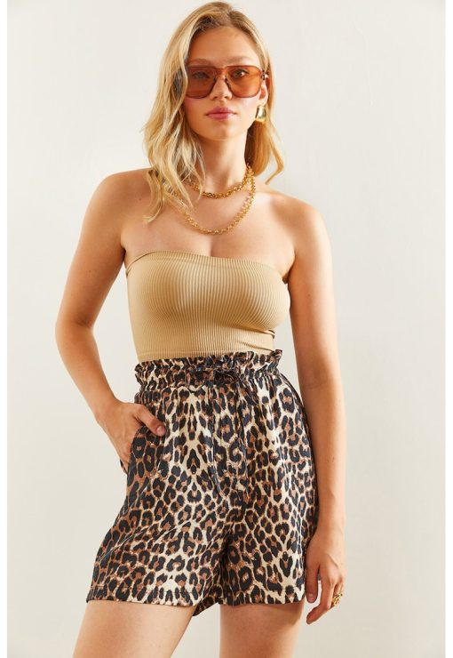 Pantaloni scurti cu animal print-FEMEI/IMBRACAMINTE/Pantaloni si colanti-IMBRACAMINTE/Pantaloni si colanti