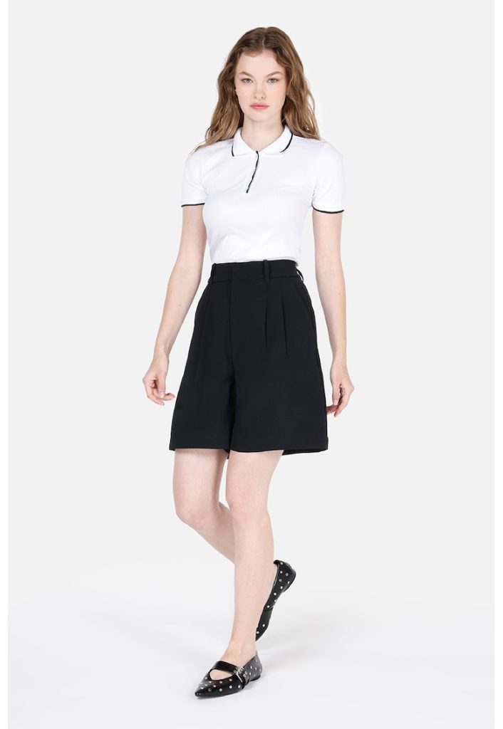 Pantaloni scurti cu talie inalta si buzunare oblice-FEMEI/IMBRACAMINTE/Pantaloni si colanti-IMBRACAMINTE/Pantaloni si colanti