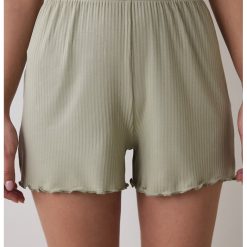 Pantaloni scurti de pijama cu terminatii valurite-FEMEI/IMBRACAMINTE/Pijamale si halate de baie-IMBRACAMINTE/Pijamale si halate de baie