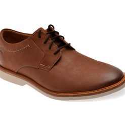 Pantofi eleganti CLARKS maro
