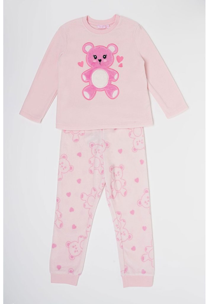 Pijama din fleece cu model-FETE/IMBRACAMINTE/Pijamale si halate de baie-IMBRACAMINTE/Pijamale si halate de baie