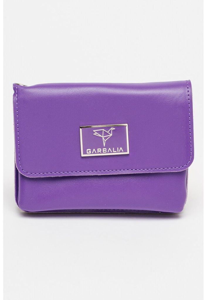 Portofel din piele ecologica cu aplicatie logo-FEMEI/GENTI SI ACCESORII/Portofele si brelocuri-GENTI SI ACCESORII/Portofele si brelocuri