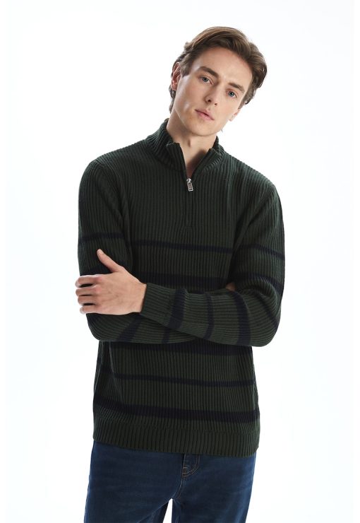 Pulover din tricot cu fenta cu fermoar-BARBATI/IMBRACAMINTE/Pulovere si cardigane-IMBRACAMINTE/Pulovere si cardigane