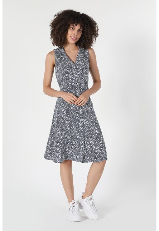 Rochie-camasa evazata-FEMEI/IMBRACAMINTE/Rochii-IMBRACAMINTE/Rochii