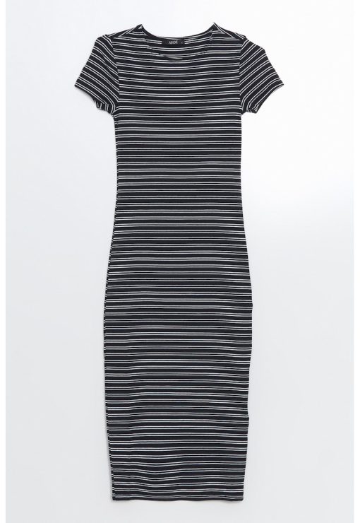 Rochie extra slim-fit cu model in dungi-FEMEI/IMBRACAMINTE/Rochii-IMBRACAMINTE/Rochii