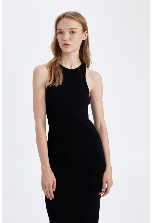 Rochie maxi cambrata cu slit pe spate-FEMEI/IMBRACAMINTE/Rochii-IMBRACAMINTE/Rochii