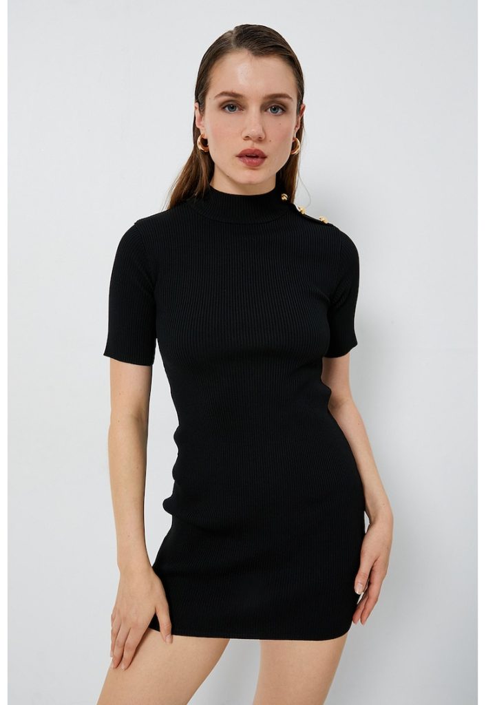 Rochie mini cu striatii si decolteu la baza gatului-FEMEI/IMBRACAMINTE/Rochii-IMBRACAMINTE/Rochii