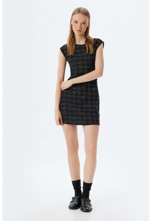 Rochie mini din tuid cu decolteu la baza gatului-FEMEI/IMBRACAMINTE/Rochii-IMBRACAMINTE/Rochii