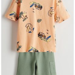 Set de tricou si bermude-BAIETI/IMBRACAMINTE/Seturi de imbracaminte-IMBRACAMINTE/Seturi de imbracaminte